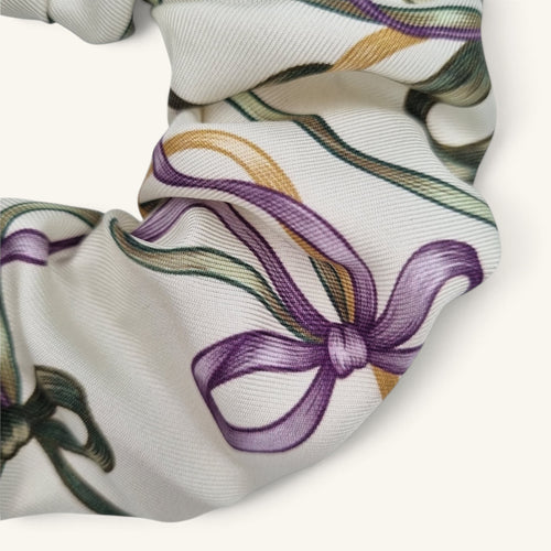 Nodi d'Atelier Silk Scrunchie